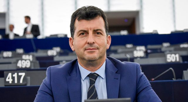 Asim Ademov