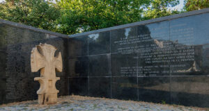 Memory-of-the-Victims-of-Communism-http://monuments.bg/
